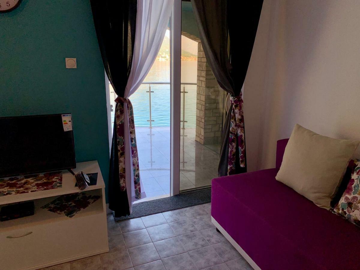 Apartmani Maxim Котор Экстерьер фото